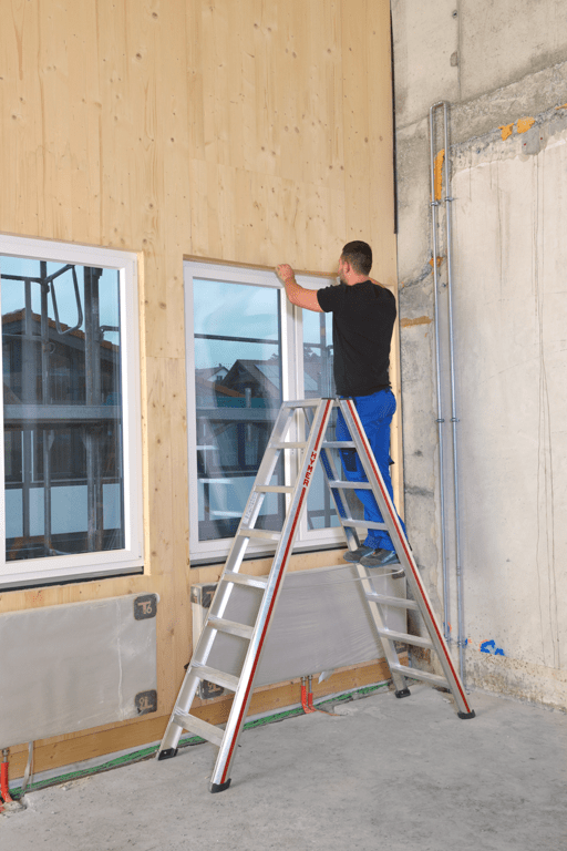 Hymer Stufenstehleiter 6024, beidseitig begehbar - Topleiter